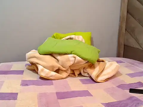 Hips2seyy86 online show from October 31, 7:23 am