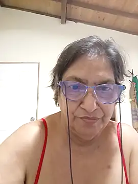 florecita69 online show from October 16, 1:47 pm