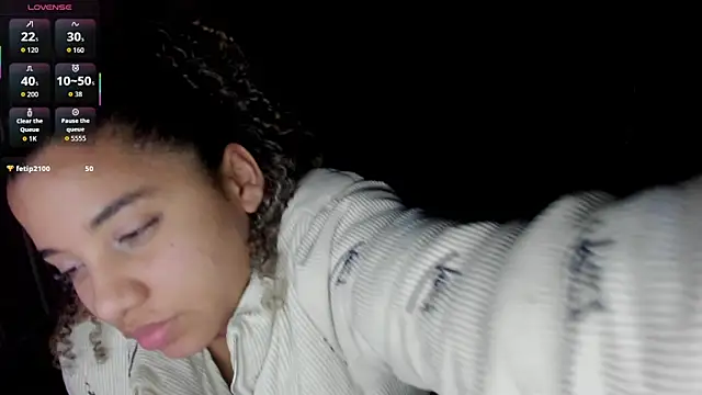 Mayaa ross online show from September 15, 3:37 am