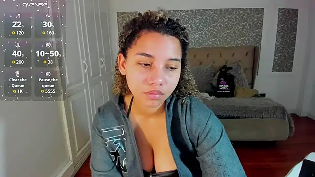 Mayaa ross online show from October 3, 2:27 am