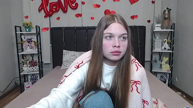 LaraPika online show from February 11, 8:16 am