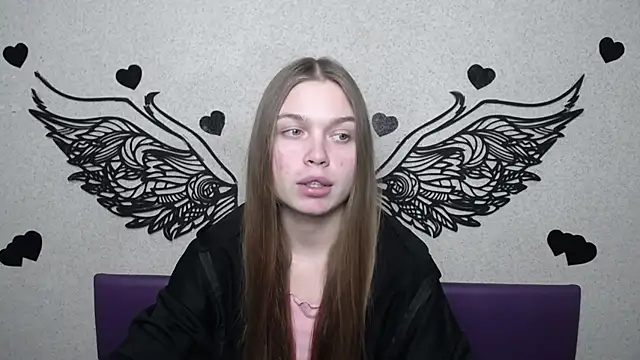 LaraPika online show from February 8, 6:22 pm