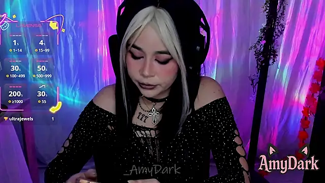 Snapshot of _AmyDark chatting on September 16, 10:40 pm AmyDark online show from September 16, 10:40 pm