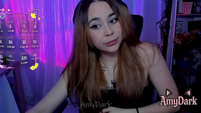 Snapshot of _AmyDark chatting on October 10, 10:58 pm AmyDark online show from October 10, 10:58 pm