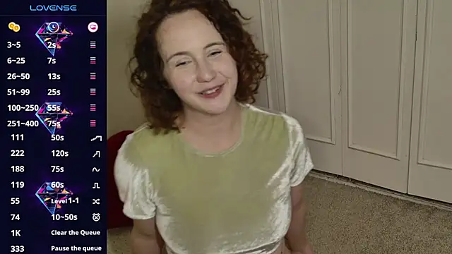 Snapshot of cherrysaturn chatting on September 19, 2:10 am cherrysaturn online show from September 19, 2:10 am