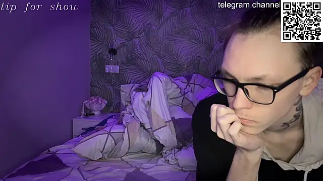 Alex17am online show from February 10, 7:17 pm