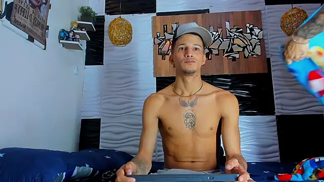 Friendsofeverything  online show from December 2, 2:08 pm