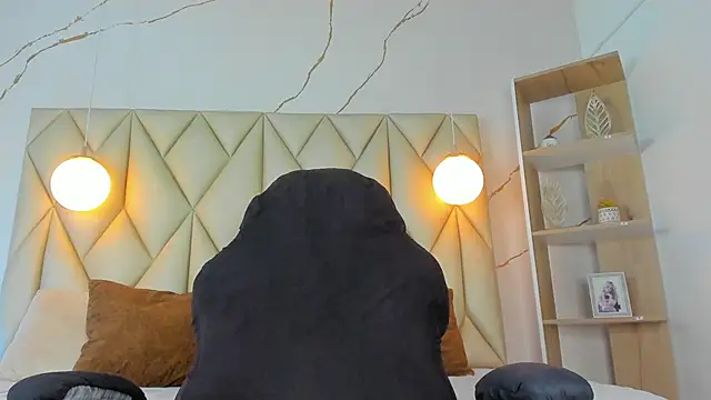 angelswets online show from November 12, 2:48 pm