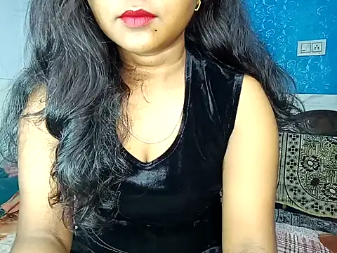 Snapshot of Muktha chatting on September 16, 2:52 am Muktha online show from September 16, 2:52 am