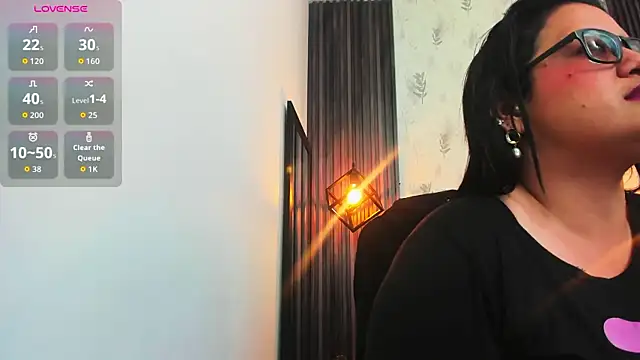 brigittemiller online show from November 30, 4:33 pm