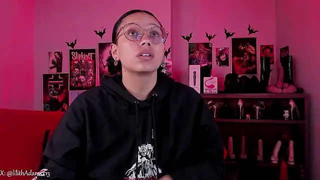 lilith-deveraux online show from February 14, 3:36 pm