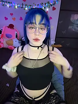 MaddisonHaas online show from March 4, 5:41 pm