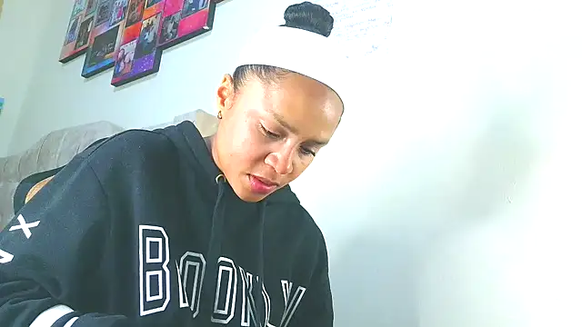 Samary thomas online show from October 23, 1:00 am