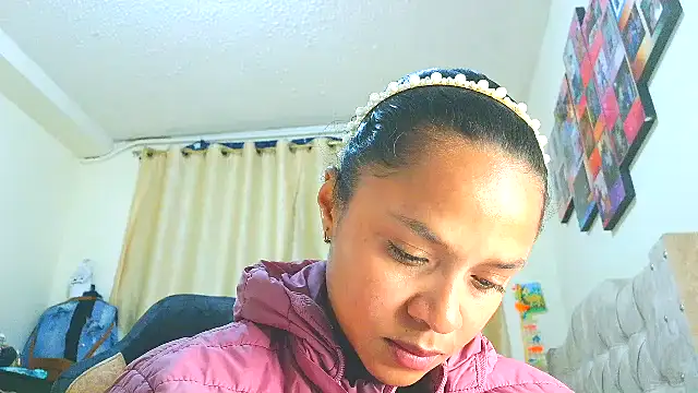 Snapshot of Samary_thomas chatting on September 25, 12:43 am Samary thomas online show from September 25, 12:43 am