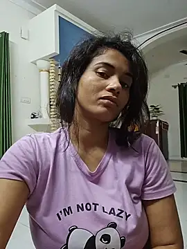 only Urvashi online show from November 16, 7:03 pm