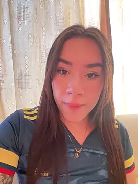 Im Valen Cute online show from March 5, 8:37 pm