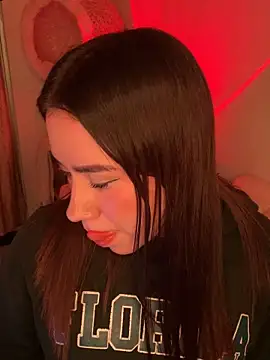 Im Valen Cute online show from November 29, 4:16 am