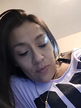 lovlypussy55 online show from October 30, 8:21 pm