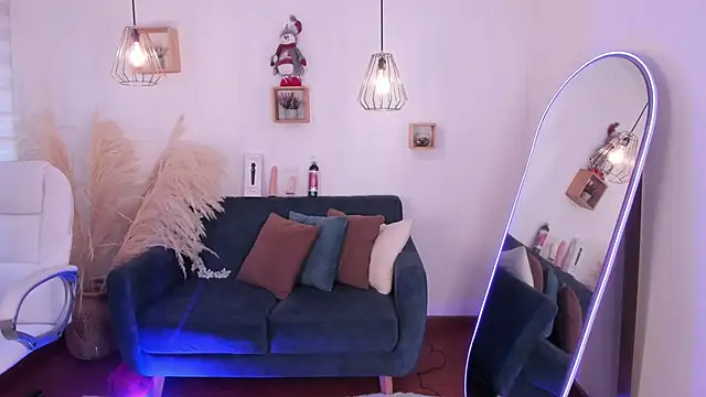 Kitty Pam online show from December 2, 8:44 pm