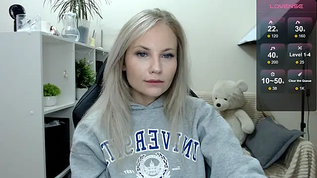 Sunny bunny6 online show from September 11, 4:35 am