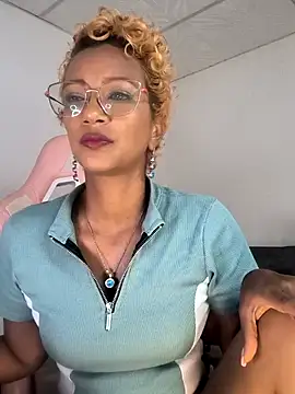 Amaliu  online show from October 2, 6:46 pm