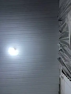 luara1988 online show from December 23, 8:18 am