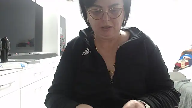 Amandamuller1982 online show from November 16, 10:43 pm