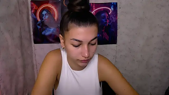 KarolinaRosse  online show from October 8, 5:23 am