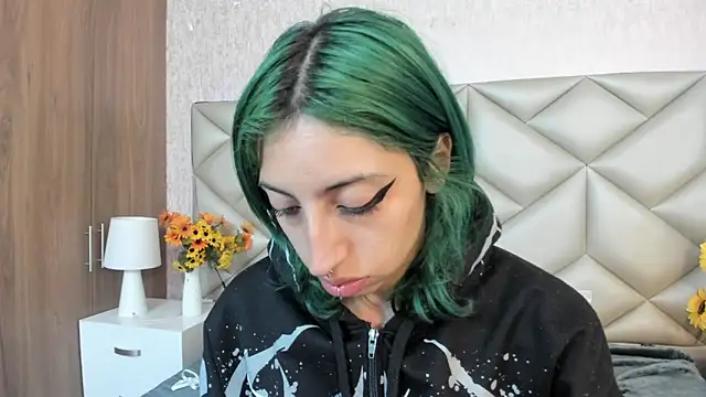 Im gaia online show from November 26, 1:01 pm