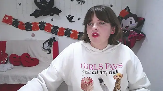 StaceyLex online show from October 25, 5:37 am