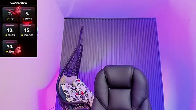 gaby flow online show from November 12, 7:28 am