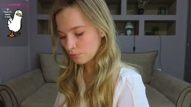 LinaCristonsen online show from November 23, 3:47 pm