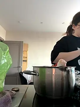 CutiePie3 online show from November 28, 9:23 am