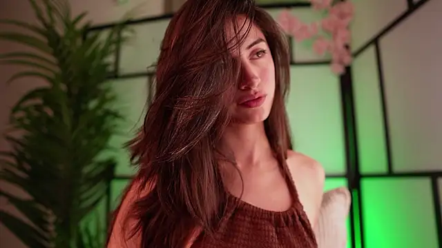 Megga Bluee online show from February 8, 2:04 am