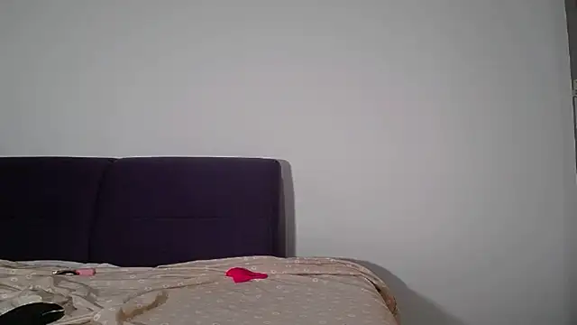 Julianna68 online show from September 17, 5:44 pm