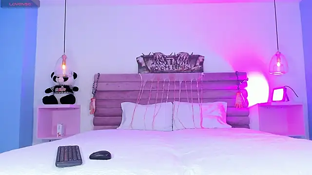 AbyCooper online show from October 6, 1:17 pm