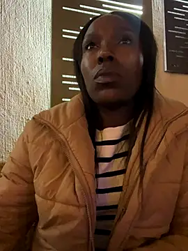 Blackcandie15 online show from November 9, 5:20 pm