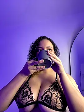 MadelineBenet online show from November 15, 3:40 am