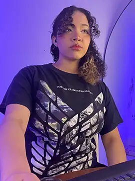 MadelineBenet online show from November 18, 3:18 am