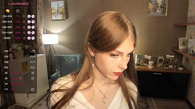 Snapshot of DarleneHatt chatting on September 11, 10:21 pm DarleneHatt online show from September 11, 10:21 pm