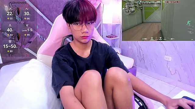 Snapshot of Eriol_ chatting on October 13, 12:30 pm Eriol online show from October 13, 12:30 pm