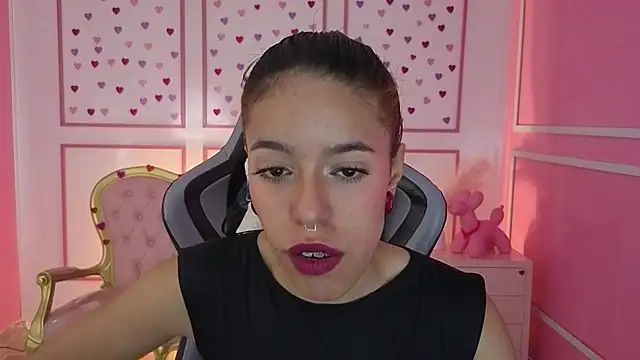 stephania t online show from October 11, 12:52 pm