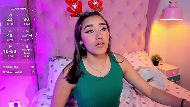  Sophie  miller online show from December 1, 8:55 pm