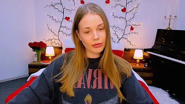 holy kitty online show from October 12, 8:22 pm