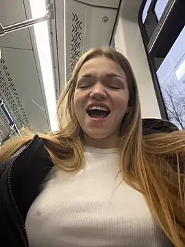 Porn cornn online show from December 19, 7:44 am