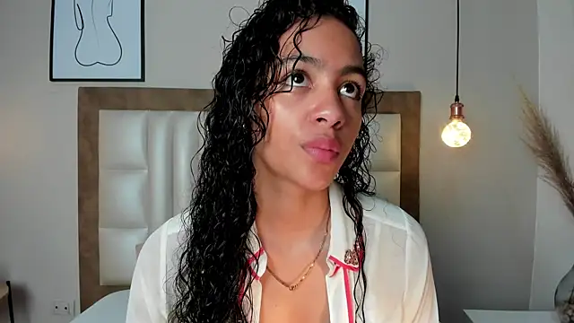 AntonellaHall  online show from December 14, 3:29 pm