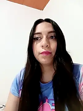 Snapshot of AlondraMendez chatting on October 2, 10:37 pm AlondraMendez online show from October 2, 10:37 pm
