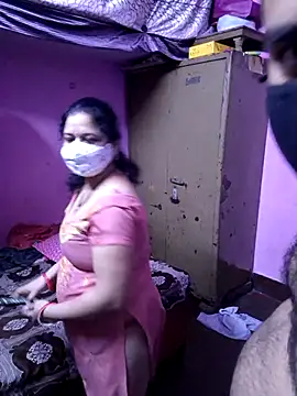 Snapshot of bobbyronak chatting on September 18, 10:03 am bobbyronak online show from September 18, 10:03 am