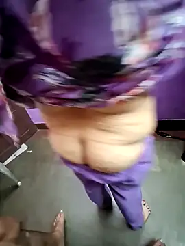 Snapshot of bobbyronak chatting on October 21, 11:58 am bobbyronak online show from October 21, 11:58 am