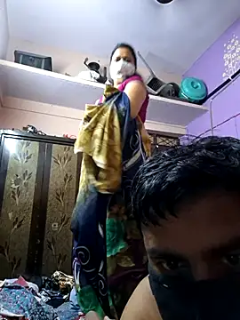 Snapshot of bobbyronak chatting on September 11, 6:52 pm bobbyronak online show from September 11, 6:52 pm